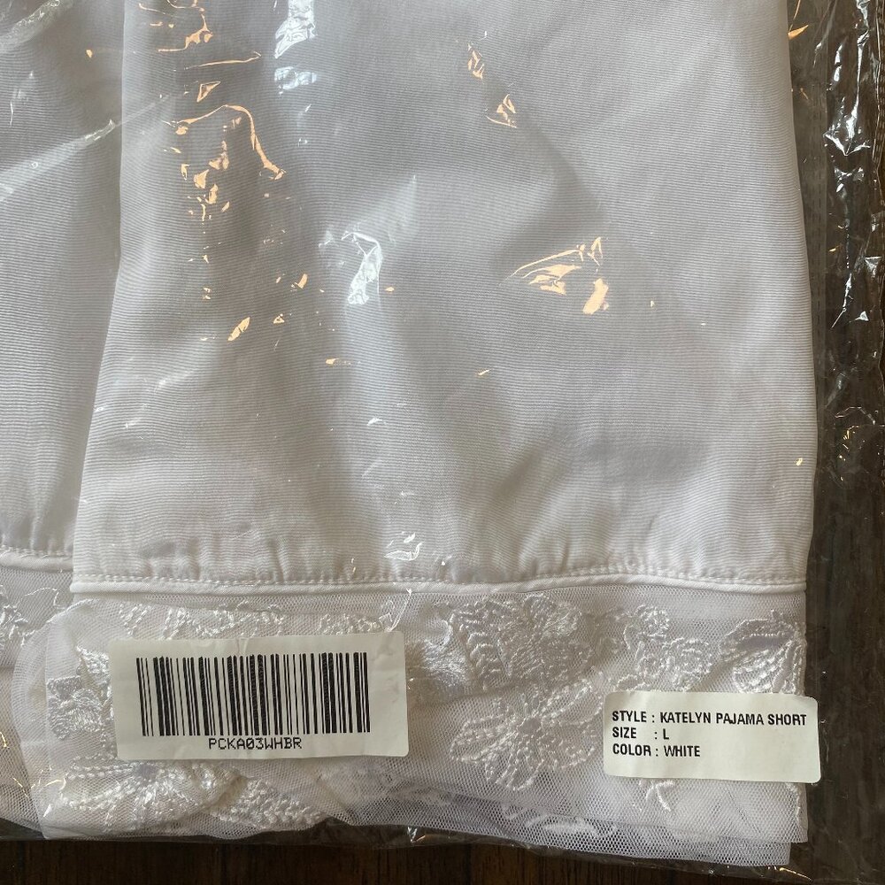 Robed With Love, Katelyn Pajama Short, L, White